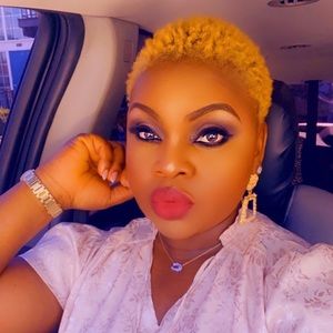 Meet your Posher, Esther